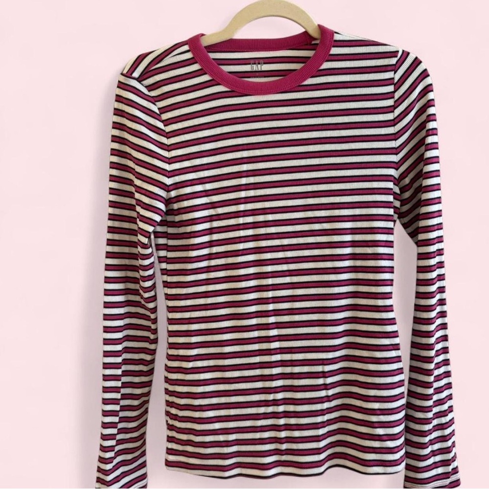GAP pink striped long sleeve tee